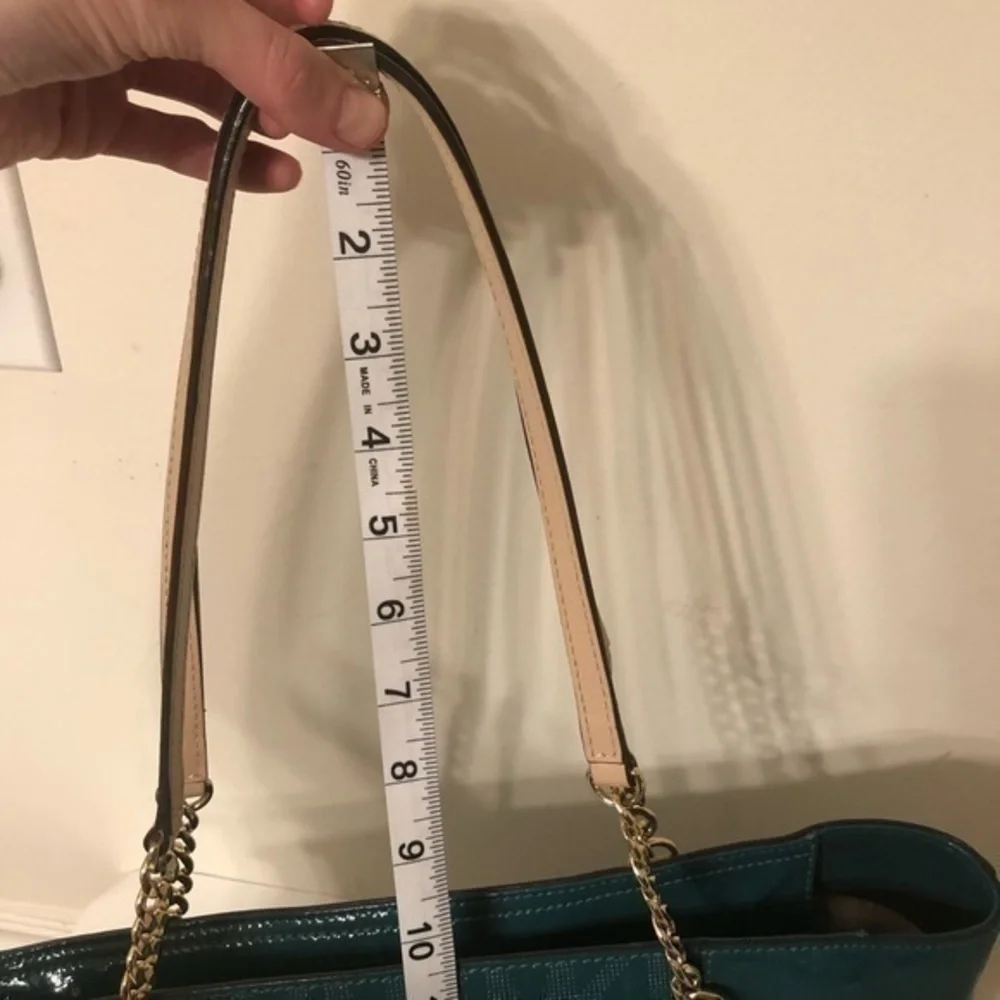 MICHAEL KORS jet set green patent leather embossed logo tote bag